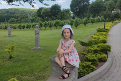 photo_5393243657278176605_y