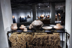 photo_5393243657278176617_y