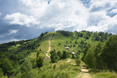 Na-horu-Makovytsia-tochka-Hora-Makovytsia1