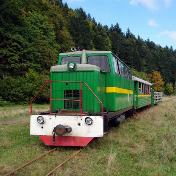 Мандрівка трамваєм Бойківським краєм