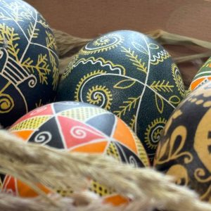 «Школа писанкарства» у «Гнізді Яструба»